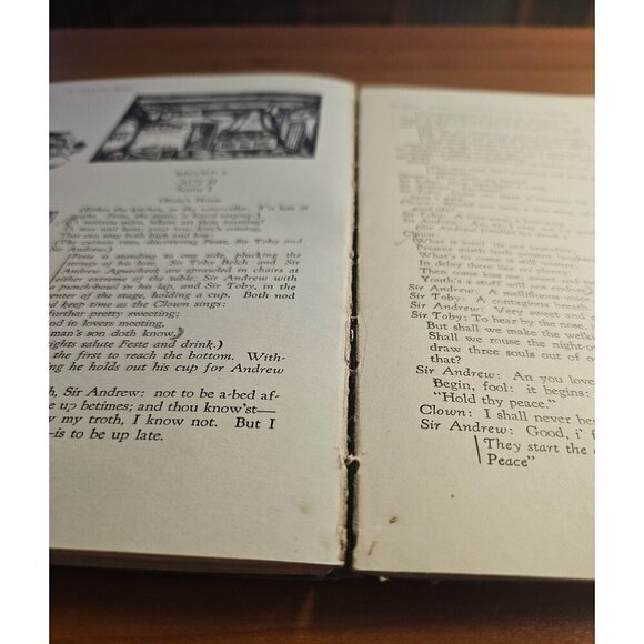 Mercury Shakespeare Twelfth Night 1939 Edited for reading & arranged for staging - Picture 6 of 7